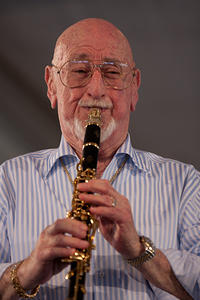 Pete Fountain on clarinet