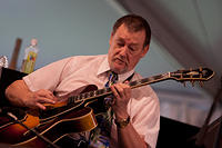 Steve Blailock on guitar