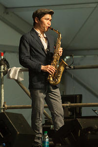 Yosuke Sato on saxophone