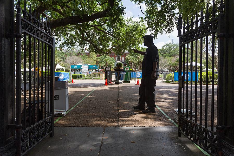 Jackson Square Gate