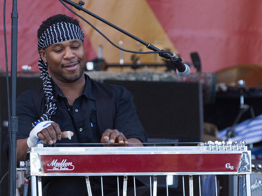 Robert Randolph on pedal steel guitar