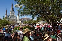 Jackson Square crowd for Paul Sanchez