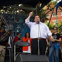 Nungesser addresses crowd