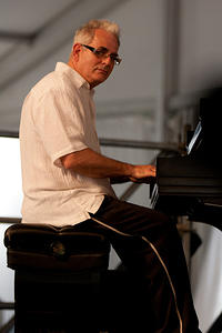 Larry Sieberth on piano