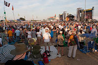 Acura crowd for Arcade Fire