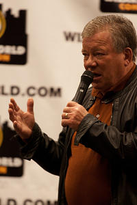 Shatner takes audience questions